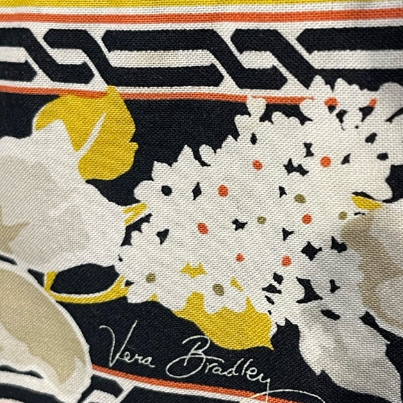 Vera Bradley Dogwood Pattern Messenger Bag Purse Tote Adjustable Strap - Picture 2 of 9